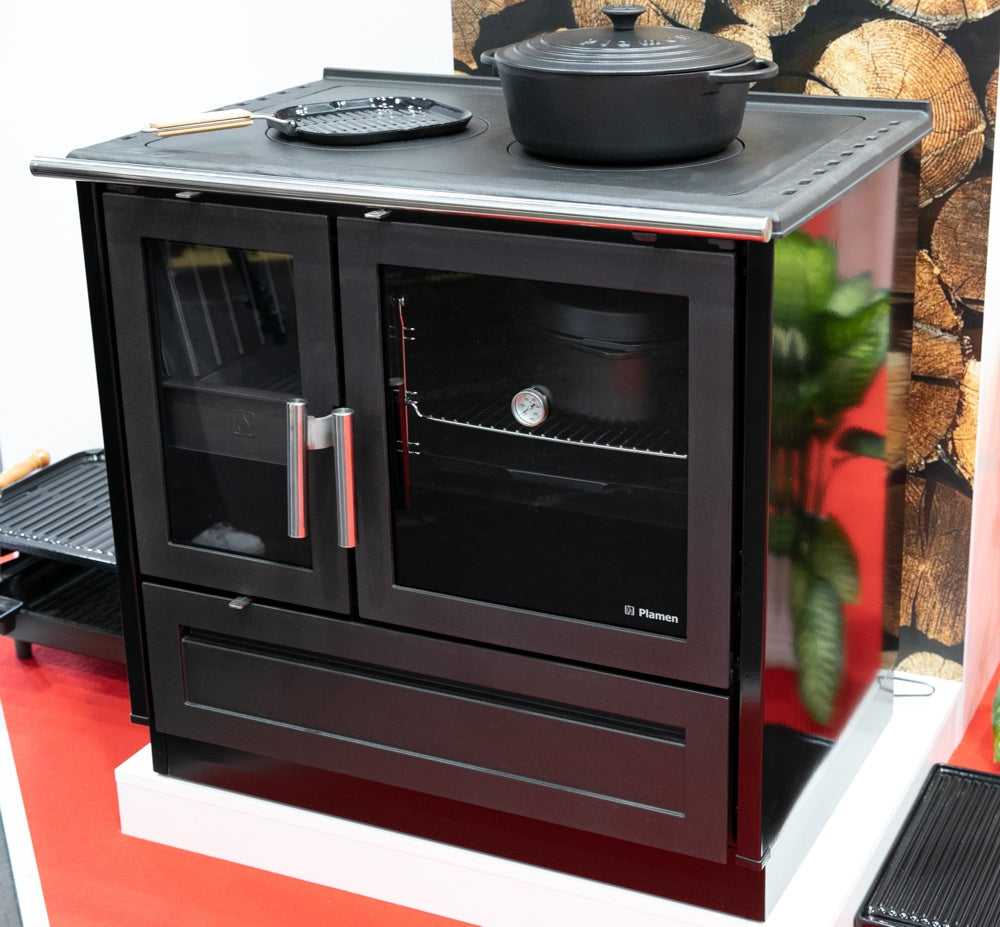 EEK A+ Holzherd Plamen 910 schwarz, externe Zuluft, 9 kW